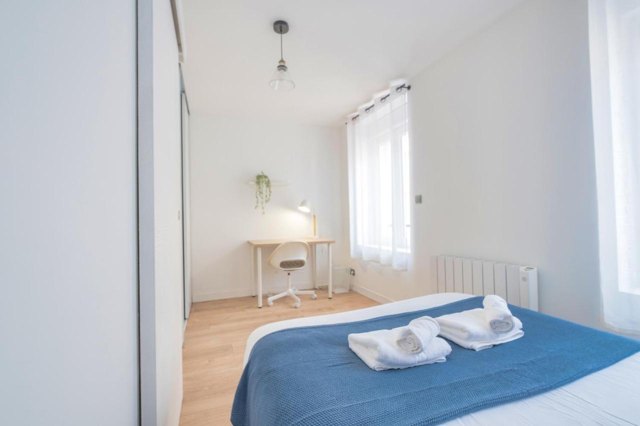Triplex Cosy Apartment Reims Exterior photo